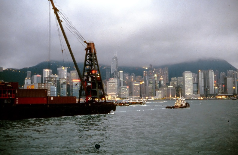 Hong Kong003_filtered red .jpg
