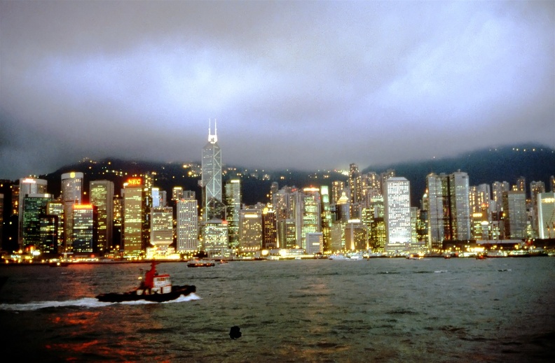 Hong Kong007_filtered red .jpg