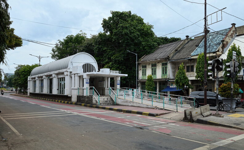 GR000909.jpg